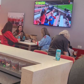 Busch Stadium - Party Suite - Stadiums & Arenas Near Me - Saint Louis, Missouri
