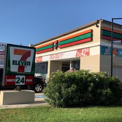 7-Eleven - Slurpees