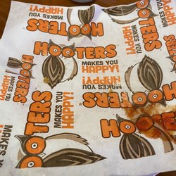 Hooters - No fries left :)