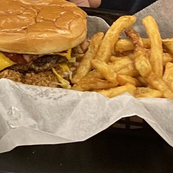 Arnolds of Seneca - Chili cheeseburger slaw and fries - American Near Me - Seneca, South Carolina