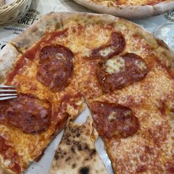 L' Oasi - Diavolo Pizza