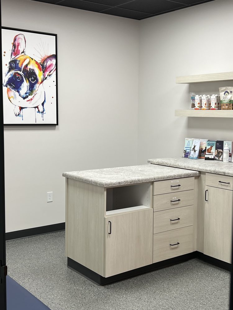 DAKOTA PET CARE Updated September 2024 Request Consultation 701 N