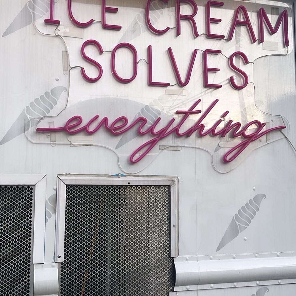 iHalo Krunch - Ice Cream & Frozen Yogurt Near Me - Toronto, Ontario iHalo Krunch - Ice Cream & Frozen Yogurt Near Me - Toronto, Ontario
