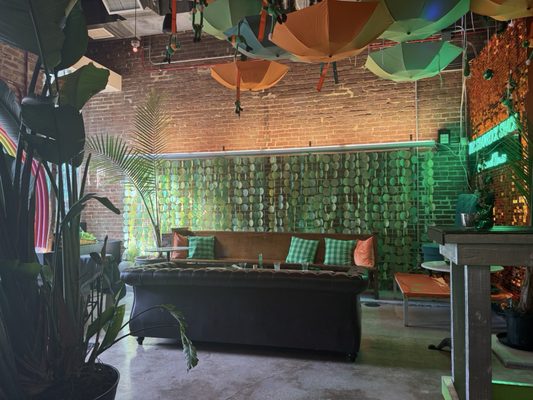 Barrel House Cafe & Bar by null