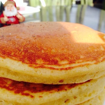 Crave Kitchen & Bar - Half order of pancakes - Cafes Near Me - El Paso, Texas