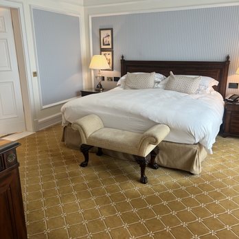 Powerscourt Hotel Autograph Collection - Master suite - Hotels Near Me - Enniskerry, WW Powerscourt Hotel Autograph Collection - Master suite - Hotels Near Me - Enniskerry, WW