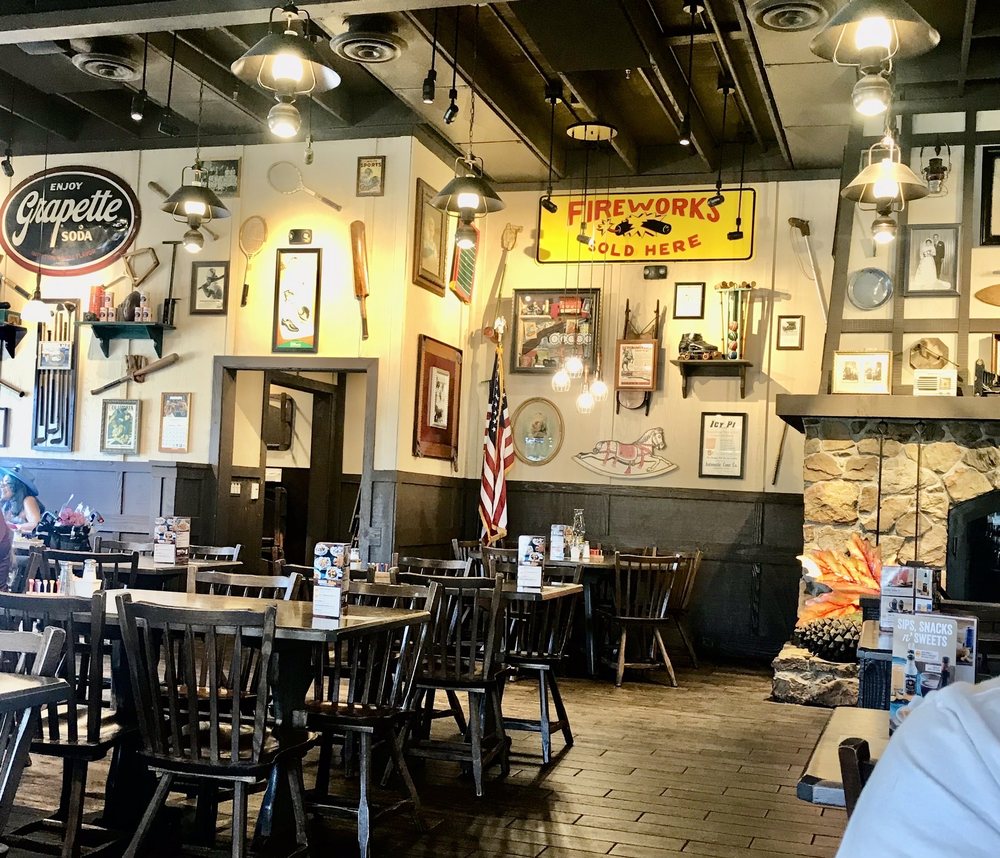 Cracker Barrel Old Country Store