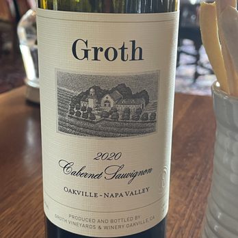 Groth Vineyards & Winery - Cabernet Sauvignon Blanc - Wine Tasting Room Near Me - Oakville, California Groth Vineyards & Winery - Cabernet Sauvignon Blanc - Wine Tasting Room Near Me - Oakville, California