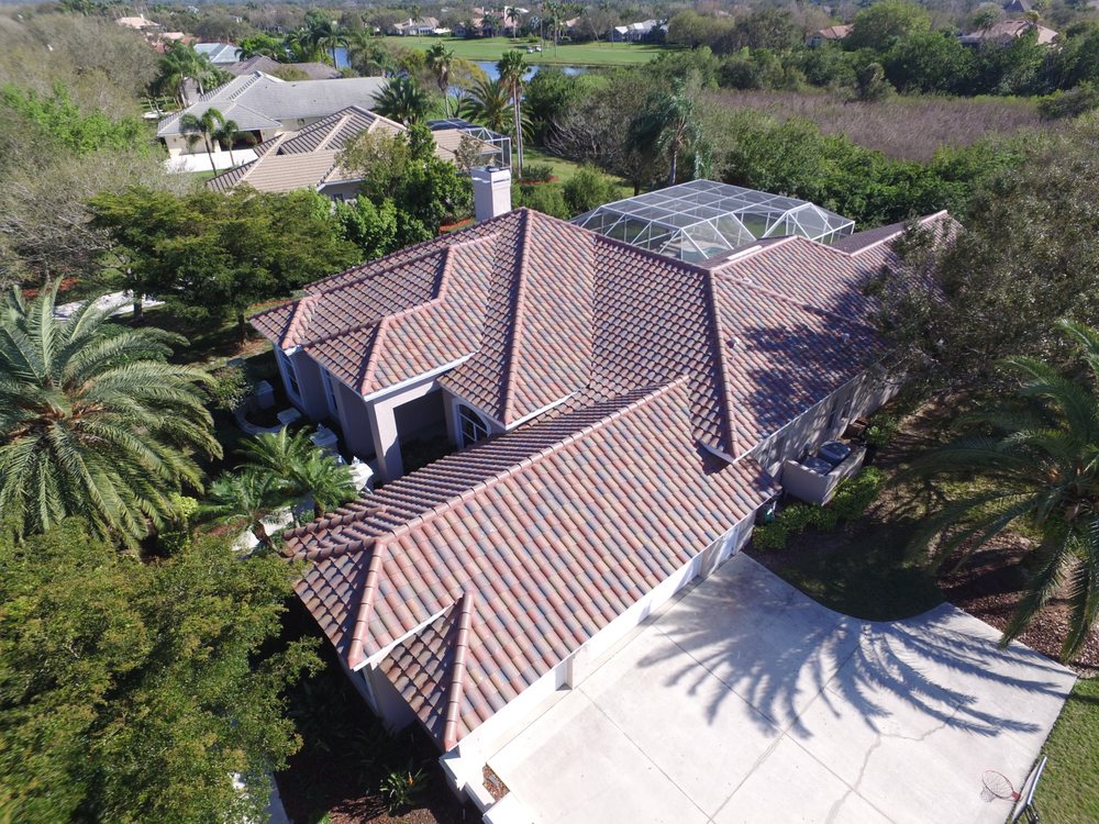 Slide of Pro Roofing Services