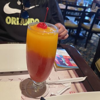 Nine Dragons Restaurant - Shangri-la Slushy! - Chinese Near Me - Lake Buena Vista, Florida Nine Dragons Restaurant - Shangri-la Slushy! - Chinese Near Me - Lake Buena Vista, Florida