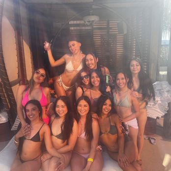 Your Vegas Plug - a group of women posing for a picture - Dance Clubs Near Me Your Vegas Plug - a group of women posing for a picture - Dance Clubs Near Me