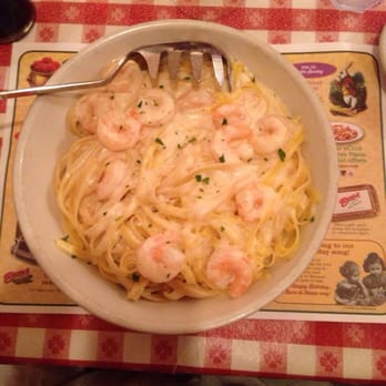 Buca di Beppo Italian Restaurant - Shrimp fettuccine Alfredo - Italian Near Me - Redondo Beach, California
