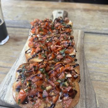 Bayou Heights Bier Garten - Bars Near Me - Houston, Texas Bayou Heights Bier Garten - Bars Near Me - Houston, Texas