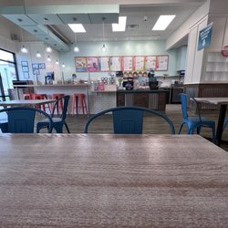Tropical Smoothie Cafe - Inside