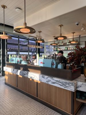 T Café by null