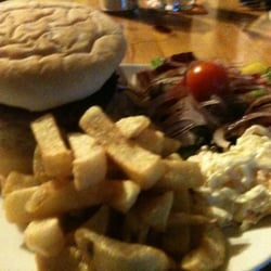 The Creek Inn - The Creek Burger
