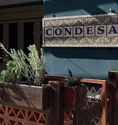 Condesa Phoenix by null