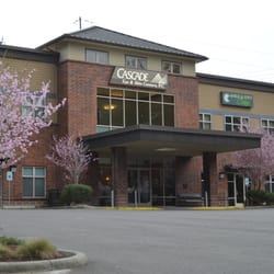 Laurel R Harris, MD - Cascade Eye & Skin Center of Tacoma