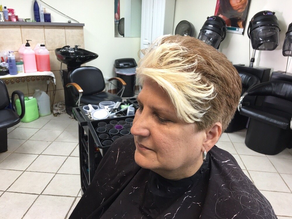 UNIQUE HAIR STUDIO Updated October 2024 16 Photos 494 Burnside