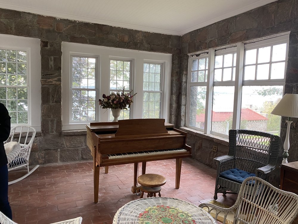 SINGER CASTLE Updated September 2024 44 Photos & 22 Reviews 1