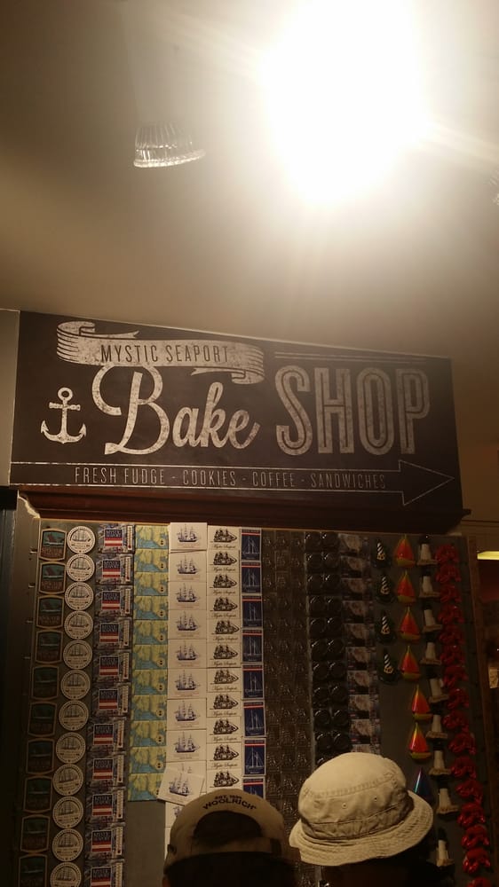 Café & Bake Shop Logo