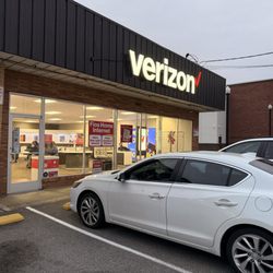Verizon Authorized Retailer - Wireless Zone