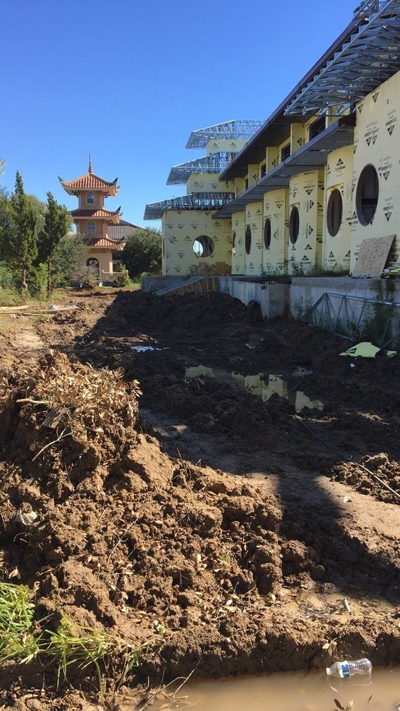 Slide of Longhorn Commercial Roofing