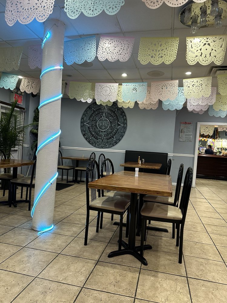 San Jeronimo Bakery & Restaurant