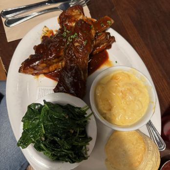 Brenda's Meat & Three - Ribs with spinach, mac & cheese, and a biscuit - Breakfast & Brunch Near Me - San Francisco, California Brenda's Meat & Three - Ribs with spinach, mac & cheese, and a biscuit - Breakfast & Brunch Near Me - San Francisco, California