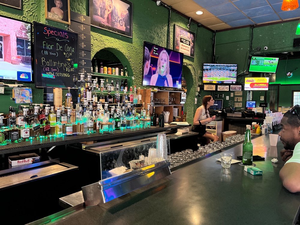 LEGENDS BILLIARDS CAFE Updated September 2024 41 Photos & 40