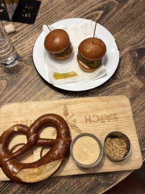 Batch & Brine by null