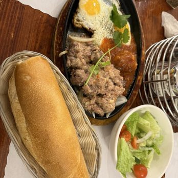 Loi's Kitchen - Banh mi chao - Vietnamese Near Me - Garden Grove, California
