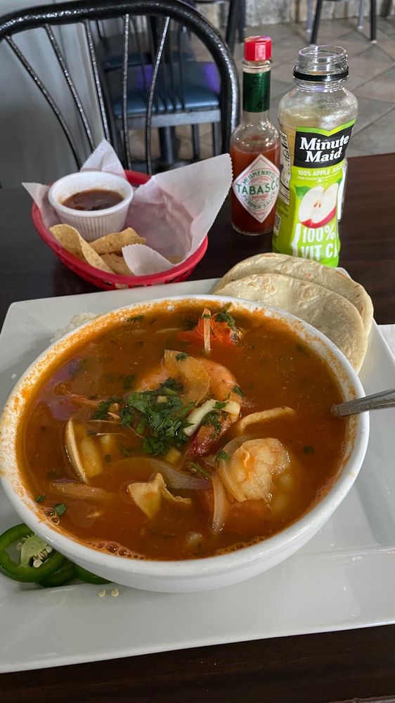 El Patron Bar & Grill