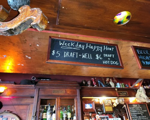 Freddy's Bar by null