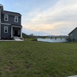 Campbell's Curb Appeal - Fresh cut!