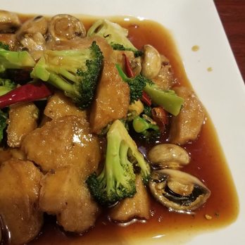 Veggie Heaven - General tso's chicken - vegan "chicken" pieces were decent, but sauce was lacking flavor - Kosher Near Me - Teaneck, New Jersey Veggie Heaven - General tso's chicken - vegan "chicken" pieces were decent, but sauce was lacking flavor - Kosher Near Me - Teaneck, New Jersey