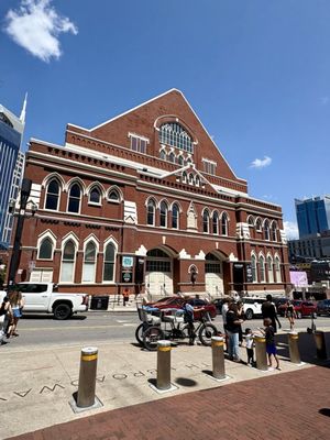 Ryman Auditorium by null