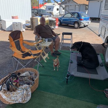 Highlander Motel & RV Park - Our Lil piece of gold - Hotels Near Me - La Pine, Oregon