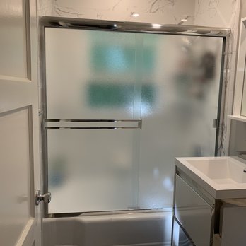 Century Shower Door - Delivered product: framed with obscure glass. They call this frameless! - Glass & Mirrors Near Me - Torrance, California