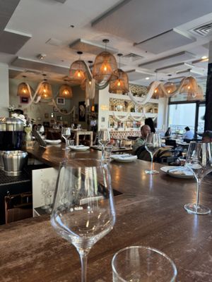 Ada's Food + Wine by null