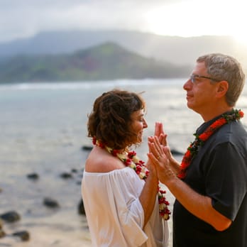 Coral Photography - Experiencing the aloha spirit in a magical setting. - Session Photography Near Me - Princeville, Hawaii Coral Photography - Experiencing the aloha spirit in a magical setting. - Session Photography Near Me - Princeville, Hawaii