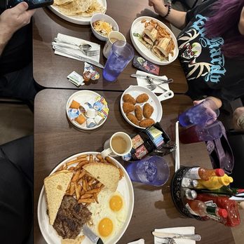 French Toast Cafe - Steak and Eggs Breakfast quesadilla Chicken Grilled Chicken Breast Sandwich - Breakfast & Brunch Near Me - Mesa, Arizona French Toast Cafe - Steak and Eggs Breakfast quesadilla Chicken Grilled Chicken Breast Sandwich - Breakfast & Brunch Near Me - Mesa, Arizona
