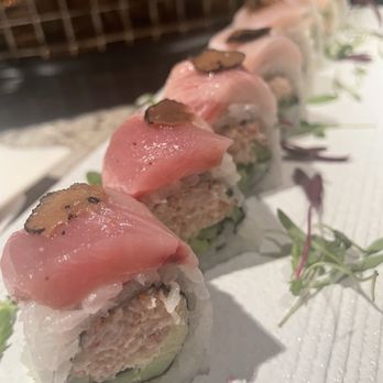 Harmony Cuisine 2B1 - Yellow magic roll with truffle - Japanese Near Me - San Diego, California Harmony Cuisine 2B1 - Yellow magic roll with truffle - Japanese Near Me - San Diego, California
