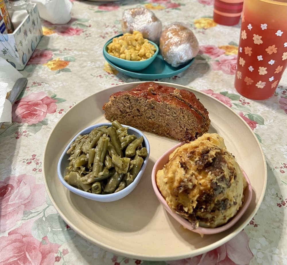 WV Corner Kitchen Logo