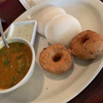 Mintt Indian Cuisine - Monroeville - Idly and Medhu Vada Combo - Indian Near Me - Monroeville, Pennsylvania