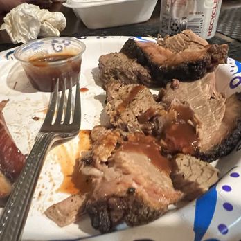 Maddie Jo’s BBQ - Dry, dry ass brisket, - Barbeque Near Me - San Tan Valley, Arizona