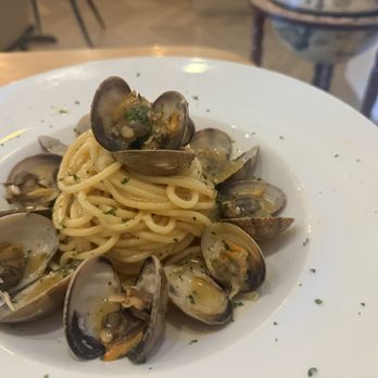 Osteria 081 - Clams and spaghetti - Italian Near Me - Newbury Park, California Osteria 081 - Clams and spaghetti - Italian Near Me - Newbury Park, California