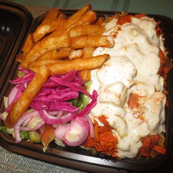 Halal Munchies - chicken with white sauce (2026) - Middle Eastern Near Me - Berlin, Connecticut Halal Munchies - chicken with white sauce (2026) - Middle Eastern Near Me - Berlin, Connecticut