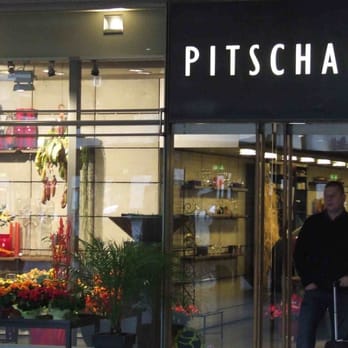 Pitschak - Blumen im Hauptbahnhof - Flowers & Gifts Near Me - Cologne, NW Pitschak - Blumen im Hauptbahnhof - Flowers & Gifts Near Me - Cologne, NW