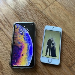 IPhone Xs, iPhone SE